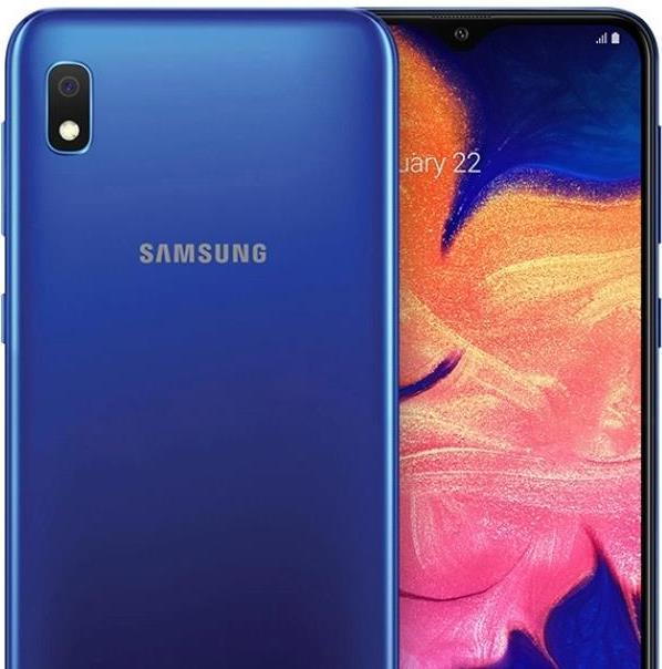 Samsung Galaxy A10 фото